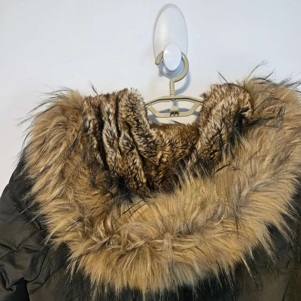 Cole Haan Signature Long Puffer Coat L Olive Green Down Faux Fur Hood Quilted